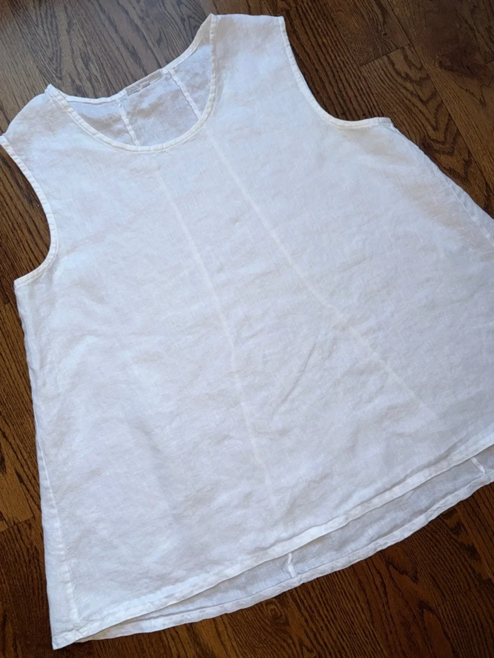 bryn Walker Huxley White Linen Sleeveless Tank Top-XL
#beach #lagenlook  #resort - Picture 2 of 7